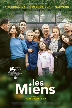 Les Miens (2022)